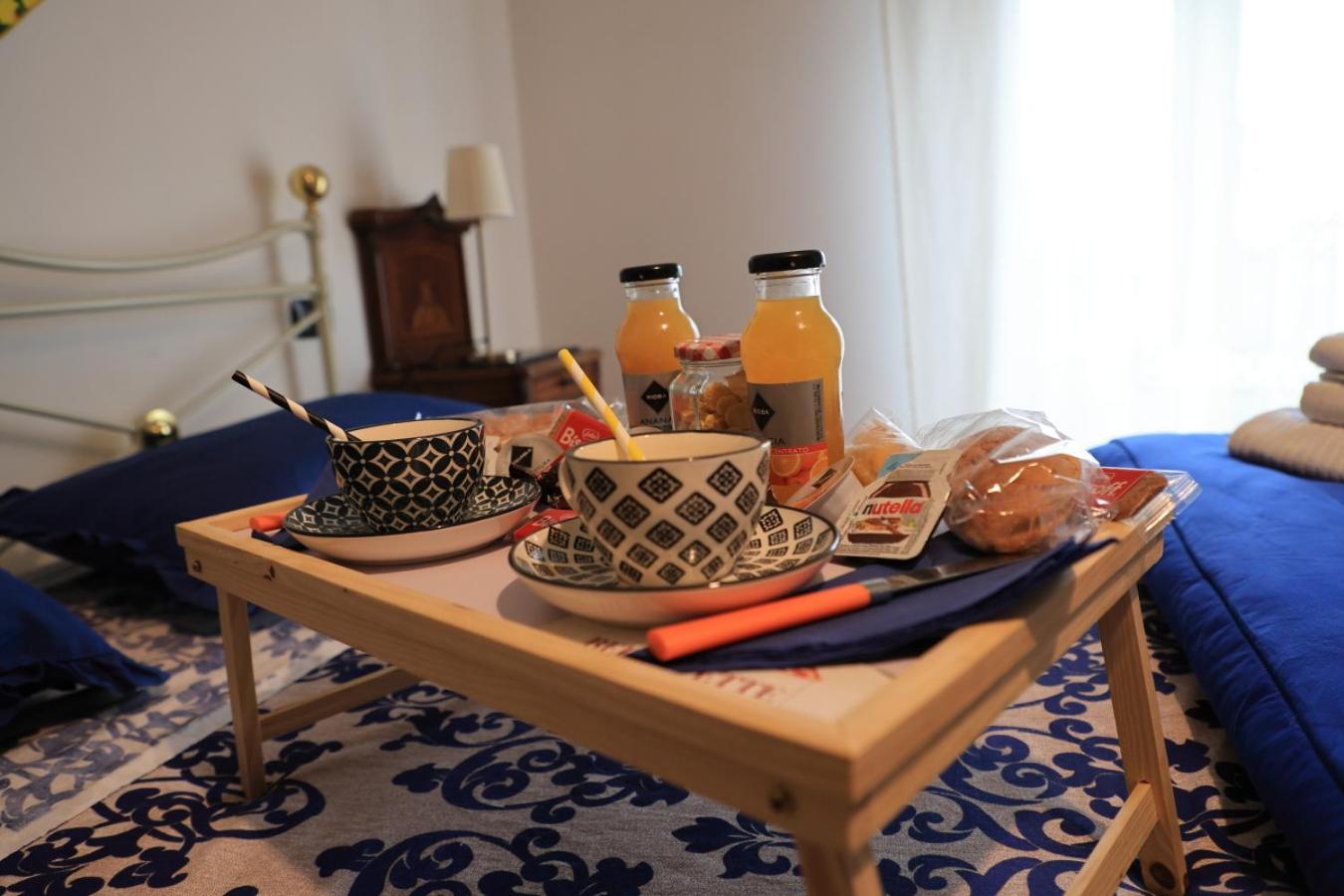 Bed and Breakfast Bernadette Napoli Esterno foto